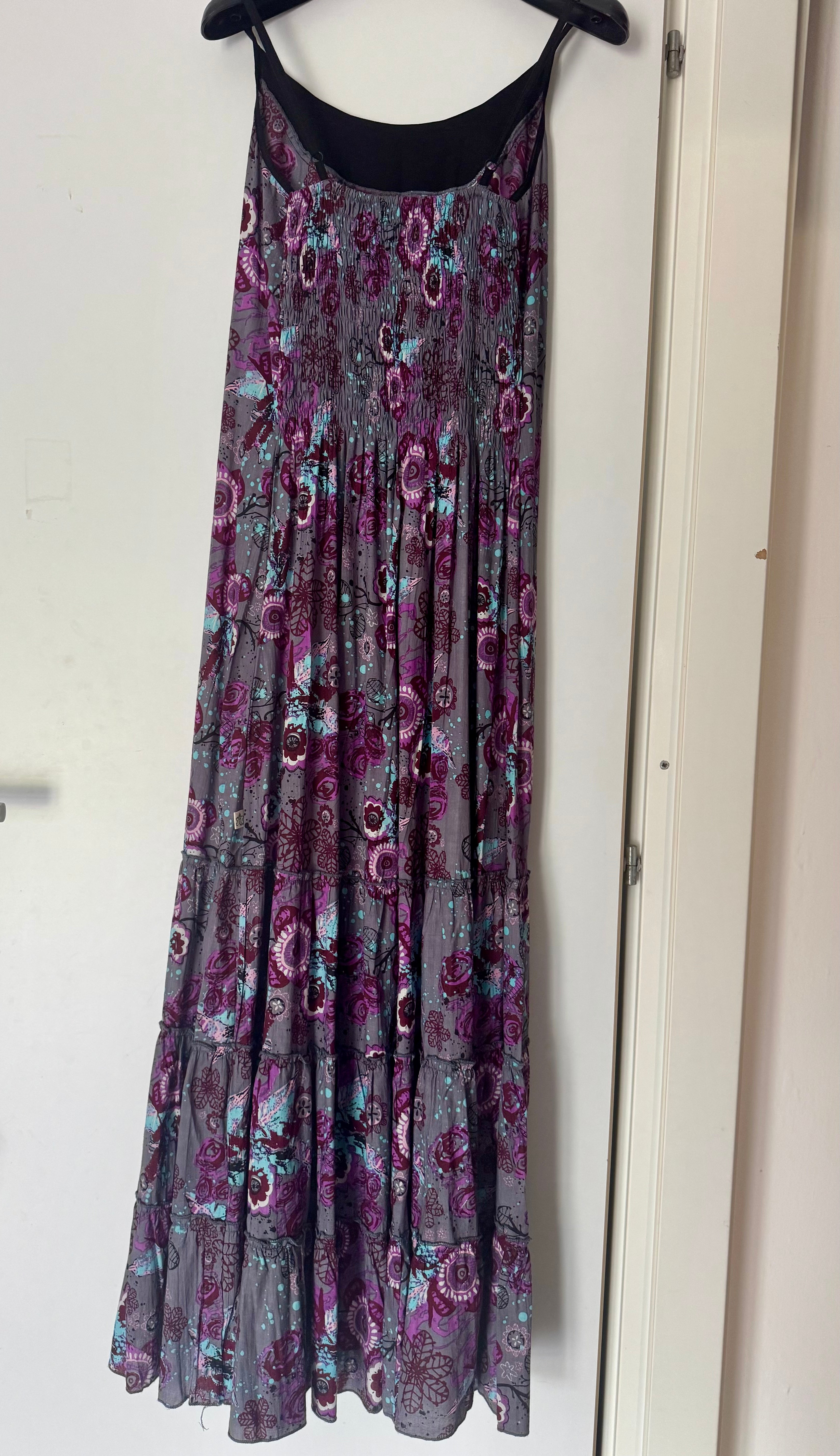 Vestito donna lungo Ganga a balze orizzontali - Lilla fiorato Namastemood