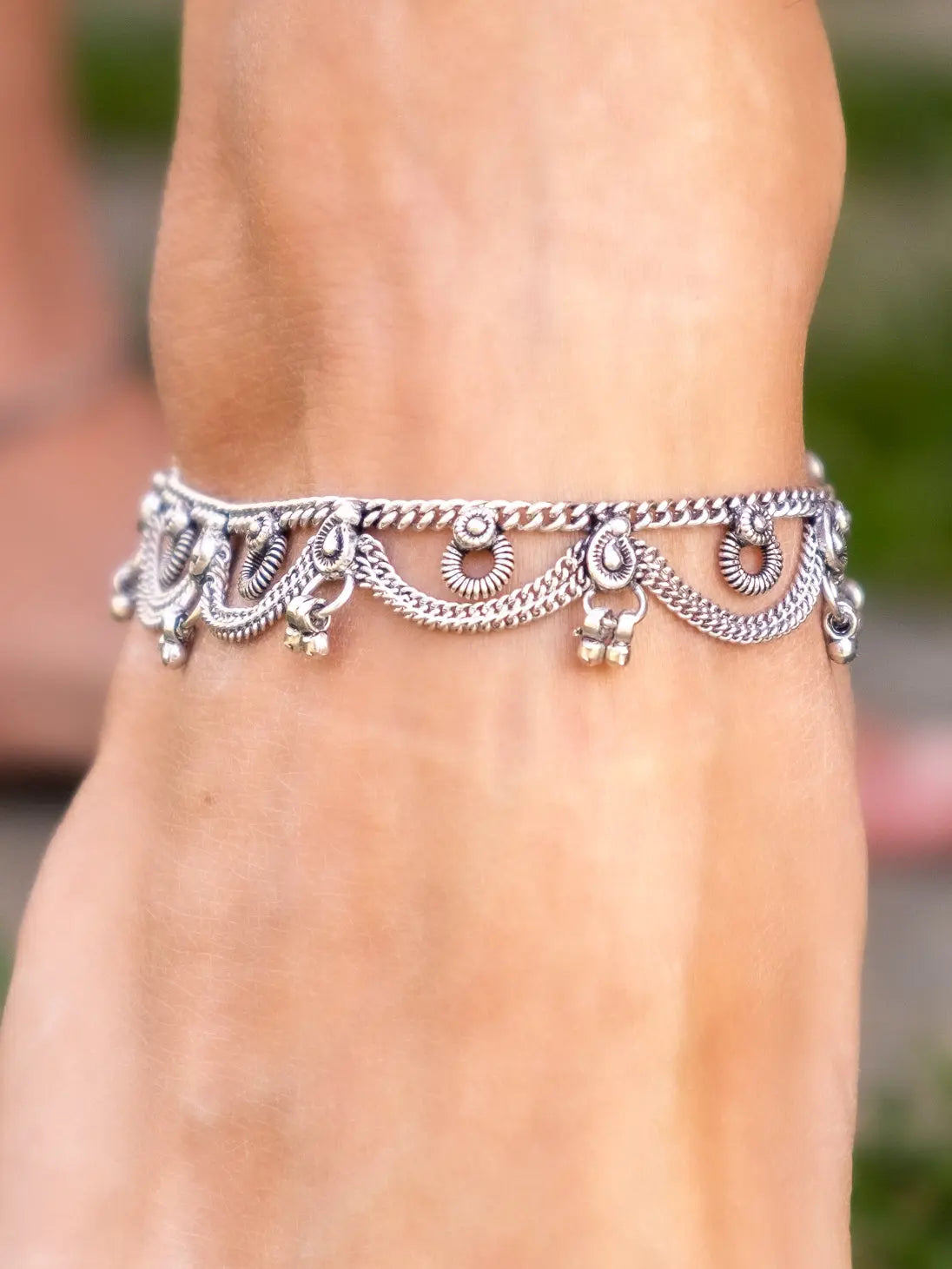 Cavigliera argentata gipsy con greche etniche a sezioni Namastemood