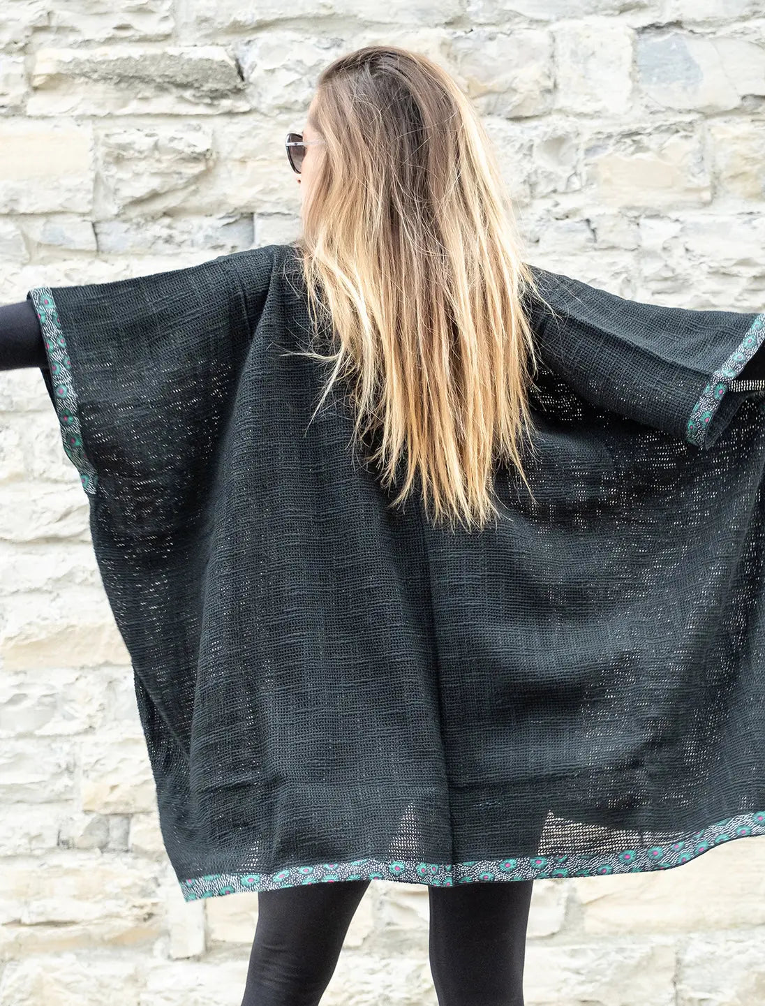 Cardigan lungo donna Komal - Nero Namastemood