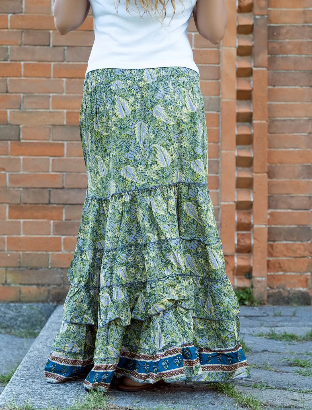 Gonna lunga Gitika con volant in seta indiana - Colori misti Namastemood