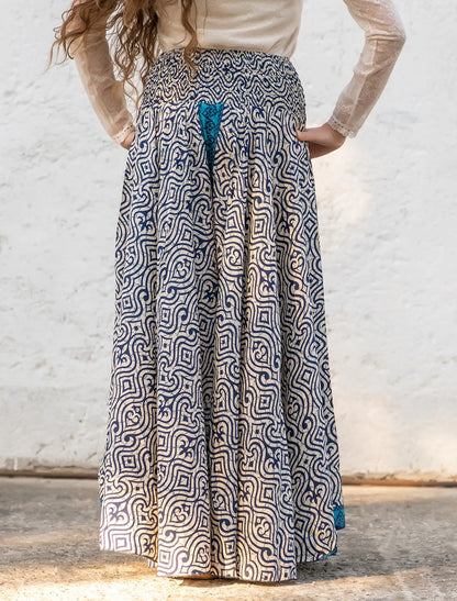 Pantalone lungo donna Uttara ampio in seta indiana - Picche blu Namastemood