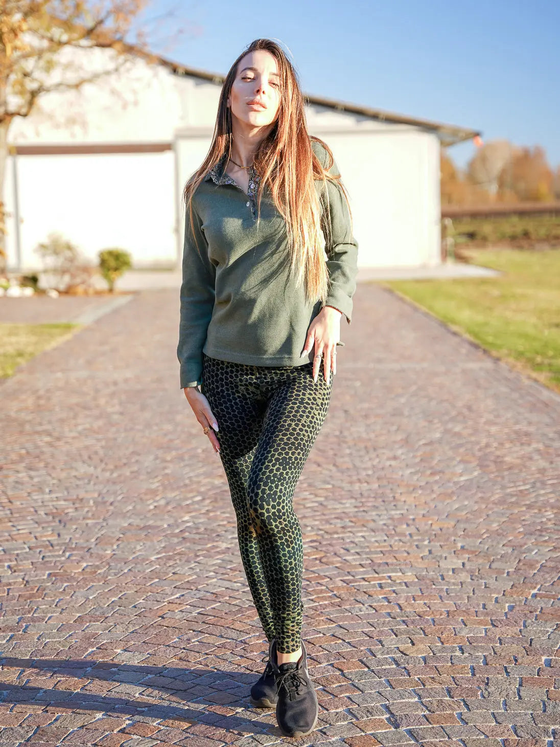 Pantaloni leggings Siddhi donna eleganti e modellanti - Alveare verde Namastemood