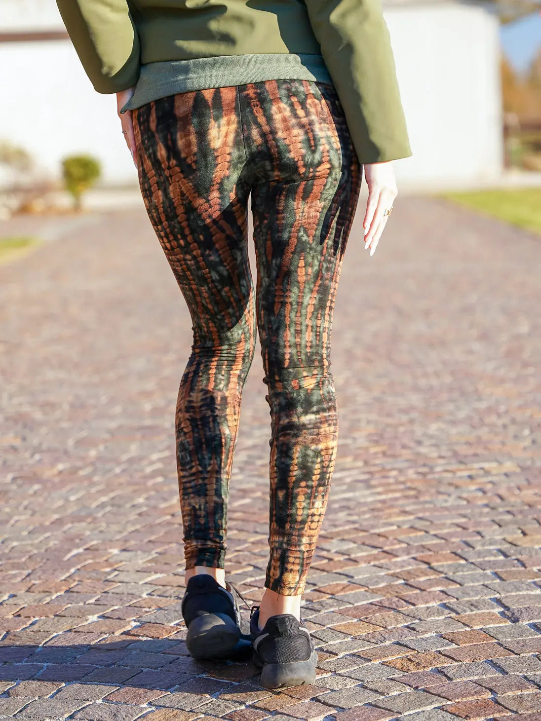 Pantaloni leggings Siddhi donna eleganti e modellanti - Tie Dye verde Namastemood